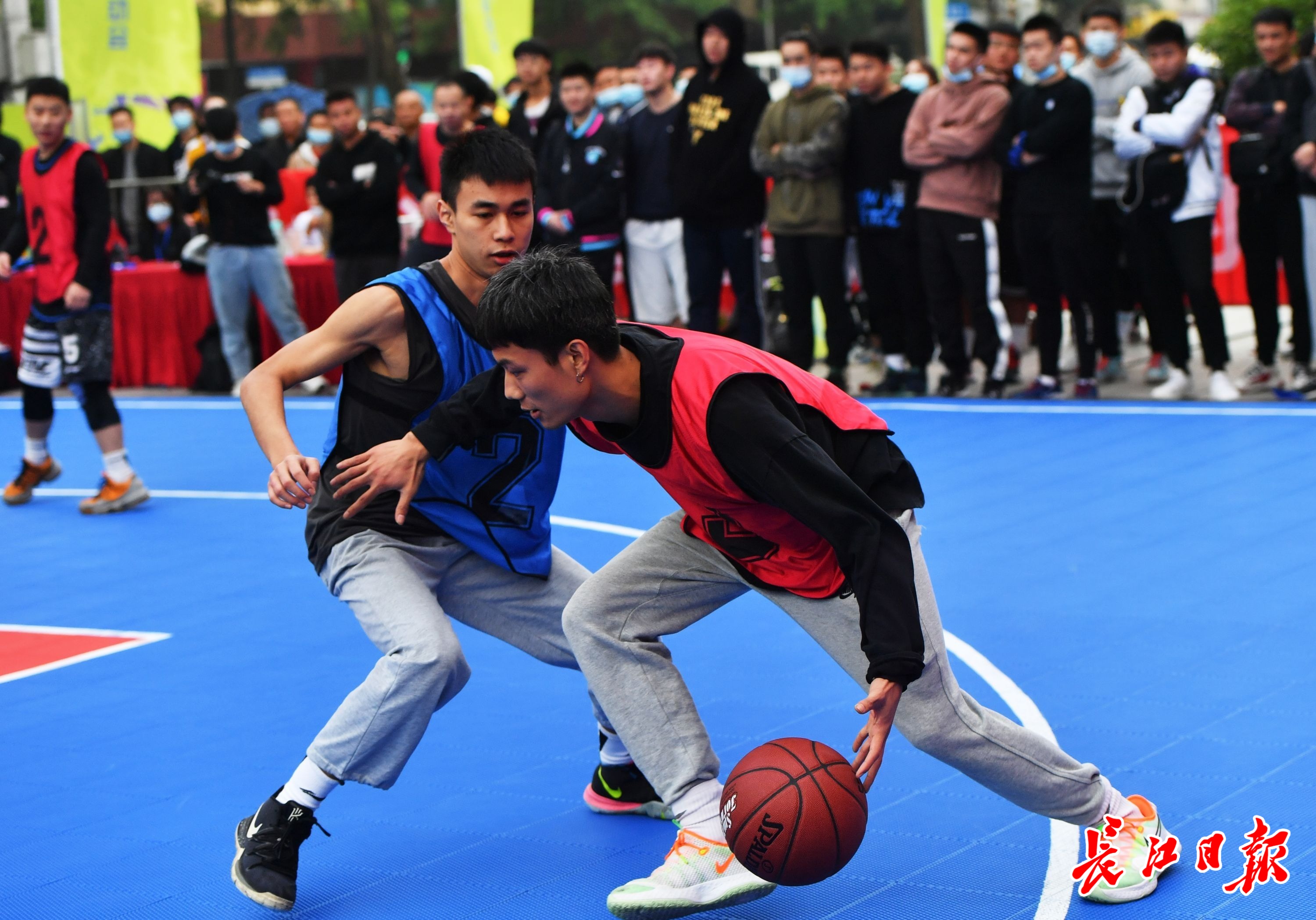 篮球武汉冠军比赛3v3视频_武汉3v3比赛篮球冠军_篮球武汉冠军比赛3v3是谁