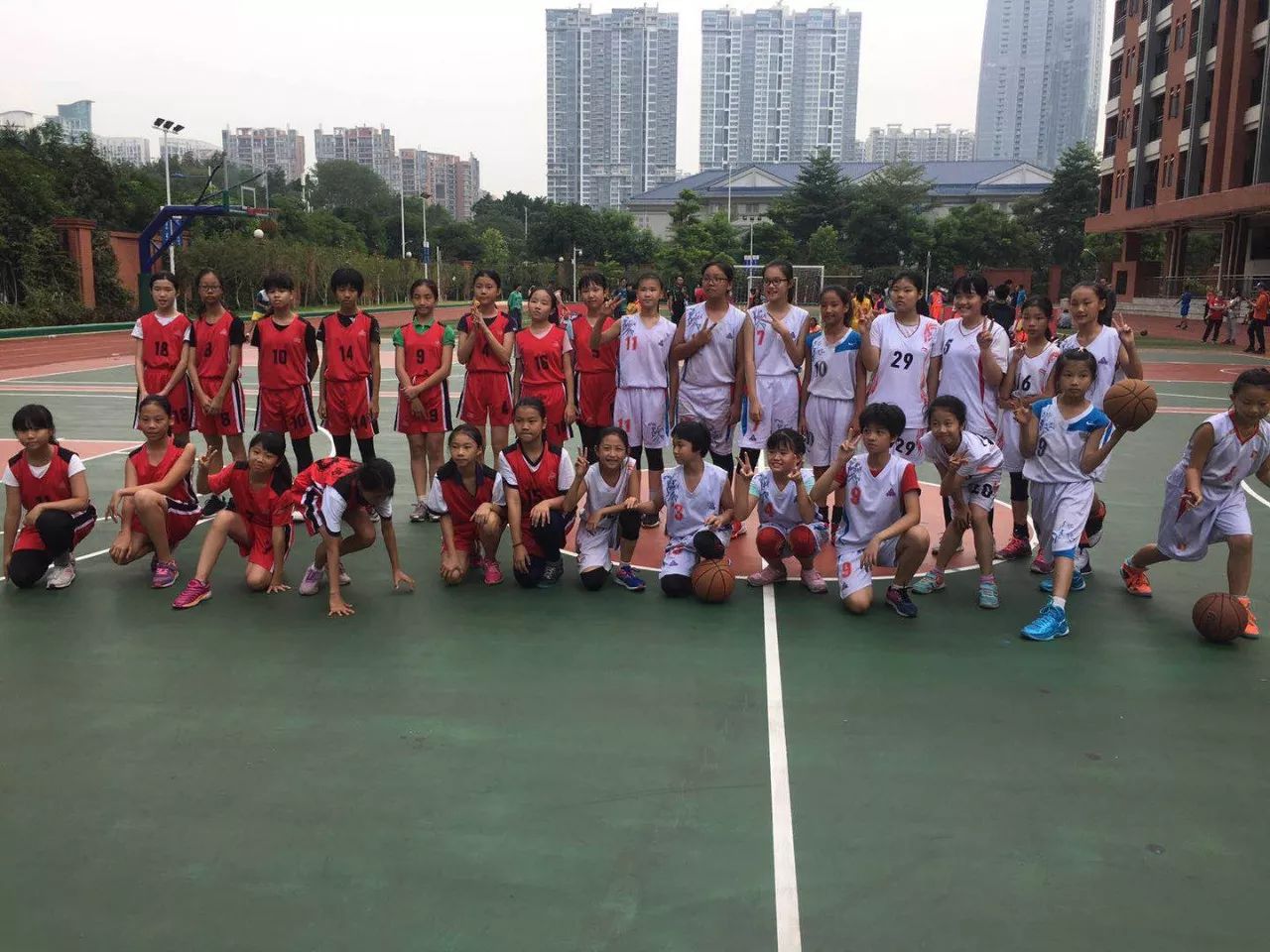 天河小学篮球比赛冠军_广州市天河区区赛篮球小学_广州天河区小学篮球比赛排名