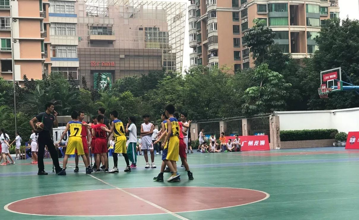 广州市天河区区赛篮球小学_广州天河区小学篮球比赛排名_天河小学篮球比赛冠军